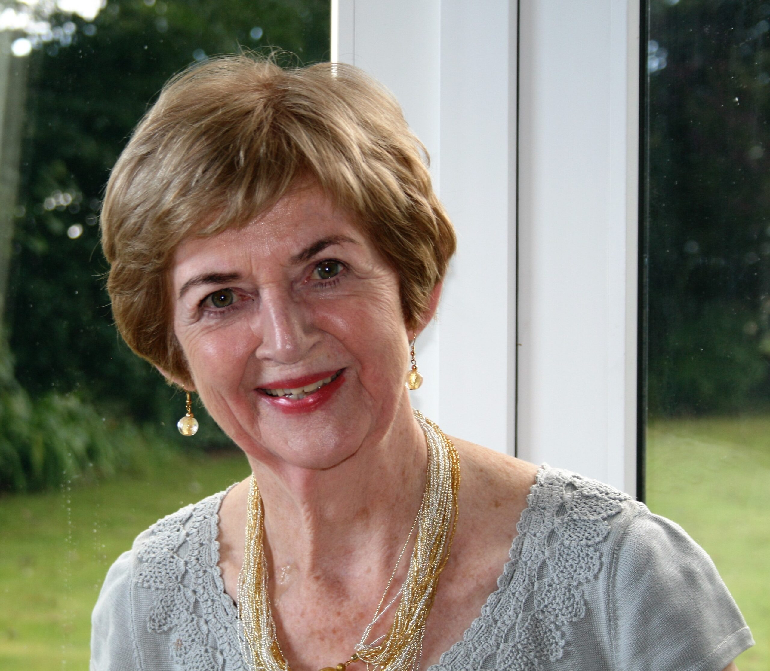 Tributes Pour In: Remembering Beloved Seana Collins - yg23a7l